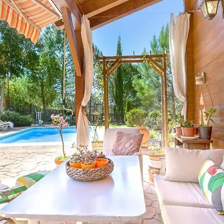 Sleeps 7