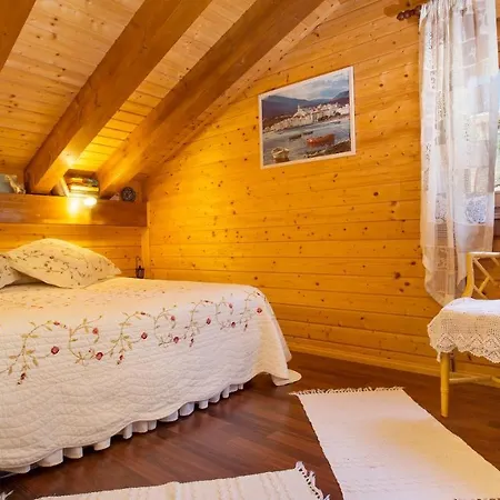 Sleeps 7